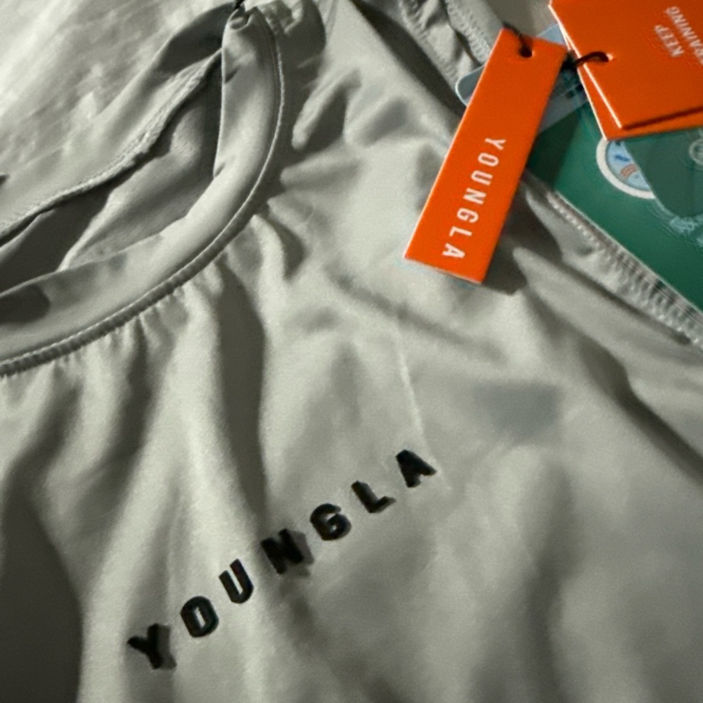 Young LA muscle top
